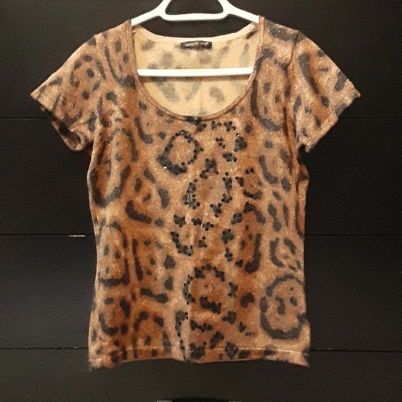 august silk Tops - Leopard fancy T